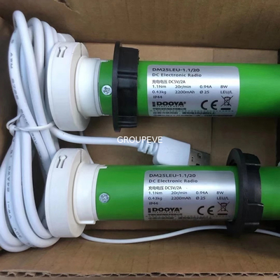 Un buon prezzo. Motore tubolare 25mm telecomandato per gli schermi girevoli IP44 in linea